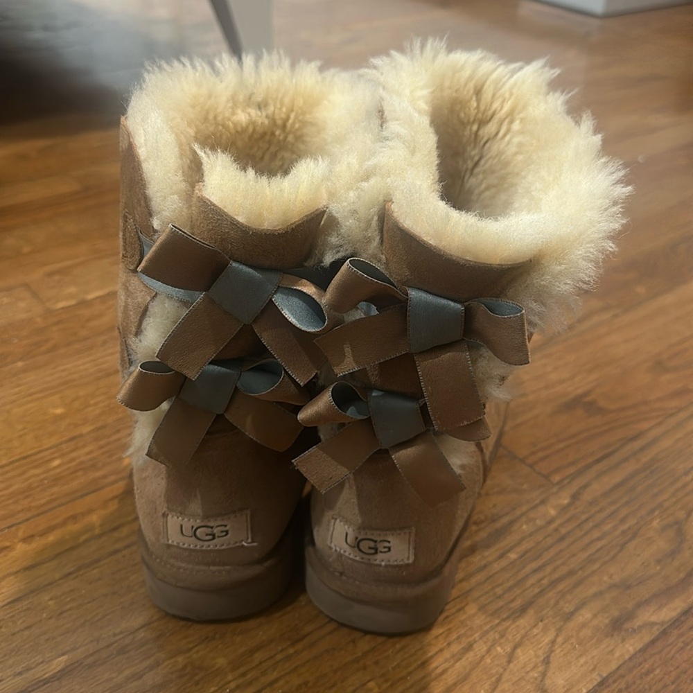 Ugg Bow Boots